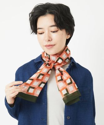 キカ柄シルクストール