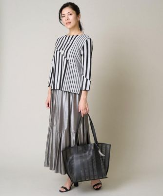 スラッシュカットショルダーバッグ