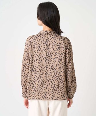 日本製／セットアップ対応］レオパードロールネックブラウス | GEORGES