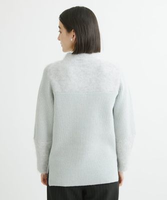 ヘアリーブークレヤーンボトルネックニット