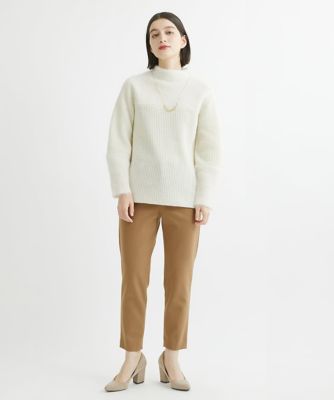 ヘアリーブークレヤーンボトルネックニット