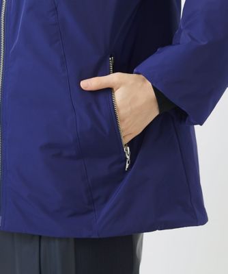 ステッチレスショートダウンジャケット