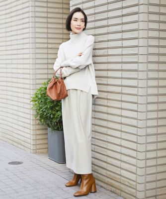 ［小さいサイズ］タスマニアラムウールハイネックニット