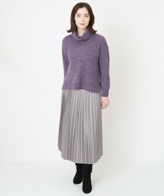 レザー風サテンプリーツスカート