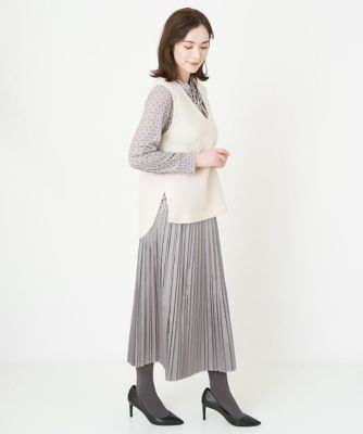レザー風サテンプリーツスカート