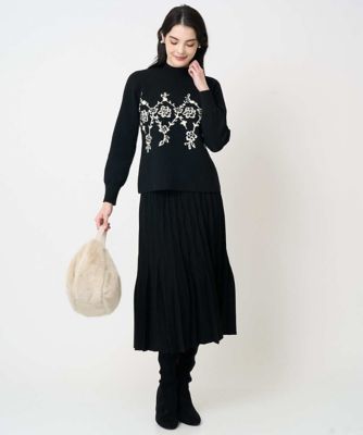 【美品】23AW完売 ウールプリーツスカート BLACK 日本製 ウエーブニットプリーツスカート | CHRISTIAN AUJARD（Women/小さい