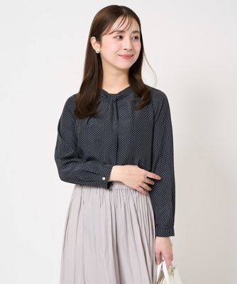 【小さいサイズ】ボウタイ風幾何ドット柄ブラウス／洗える