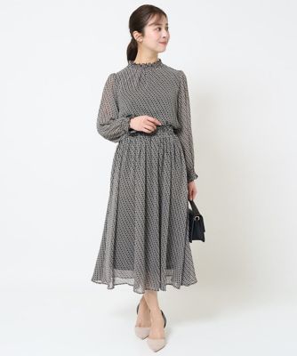 【小さいサイズ】幾何柄シフォンスタンドカラーブラウス／洗える