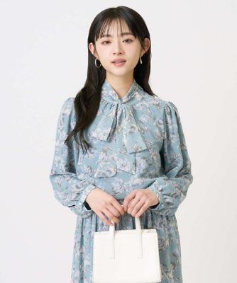 小さいサイズ】ボウタイ付き花柄シフォンブラウス／洗濯機で洗える