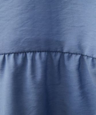【小さいサイズ】ペプラムデザインバンドカラーブラウス／洗える