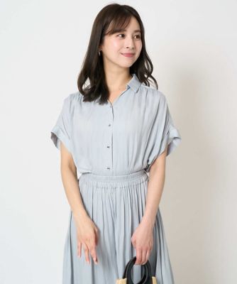 【小さいサイズ】メタル釦デザイン　サテン地ブラウス／接触冷感／洗える