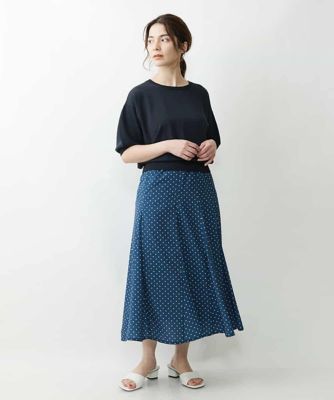 【小さいサイズ／洗える】パール調釦バックデザインニット