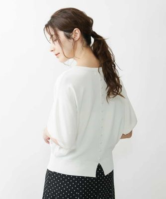 【小さいサイズ／洗える】パール調釦バックデザインニット