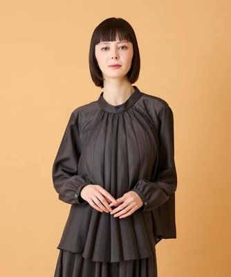 小さいサイズ】スタンドカラーかまぼこプリーツブラウス | HIROKO BIS