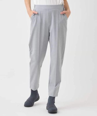 小さいサイズ】センタープレステーパードパンツ | HIROKO BIS