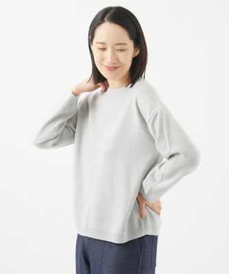 アイレットプルオーバーニット