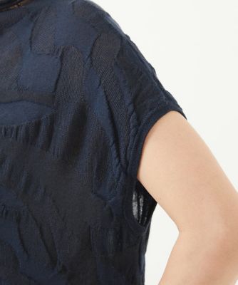 ［洗える］ウェーブプレーティング刺繍ニット