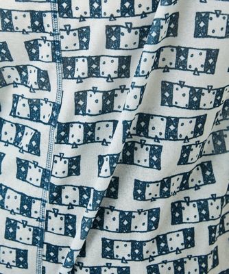 ［洗える・日本製］融着幾何プリントドルマンカットソー