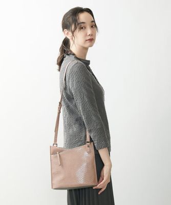 パイソン柄ショルダーバッグ の通販 | 三越伊勢丹オンラインストア