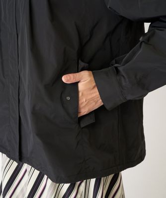 シャイニータフタジャケット