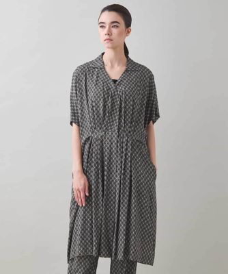 736☆ HIROKO KOSHINO ポンチョ レディース 40 グレー HIROKO KOSHINO 婦人ファッションブランド ミセス コシノヒロコ