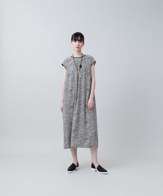 小付きヒョウ柄デザインワンピース　／日本製／洗える