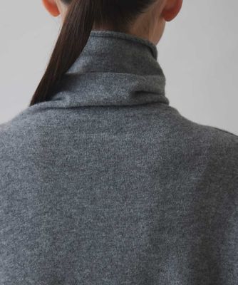 HIROKO KOSHINO / ヒロココシノ アシンメトリーデザインニットプルオーバー /日本製 アシンメトリーデザインニットプルオーバー ／日本製 | HIROKO