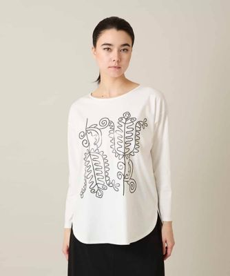 ＜HIROKO KOSHINO (Women)＞ボタニカルモチーフ刺繍ロングＴシャツ／洗える