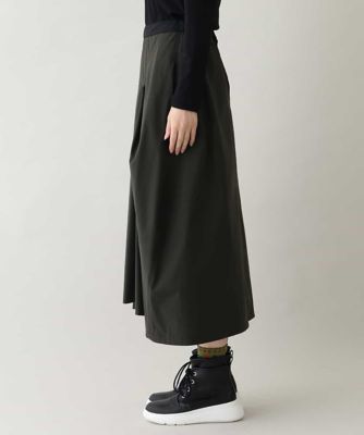 軽量タフタイレギュラーヘムデザインスカート／洗える
