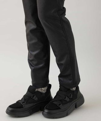 【洗濯機で洗える】ストレッチレザースリムパンツ