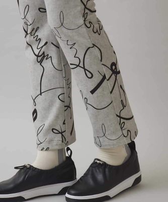 ラインドローイングプリントストレッチパンツ　／洗える