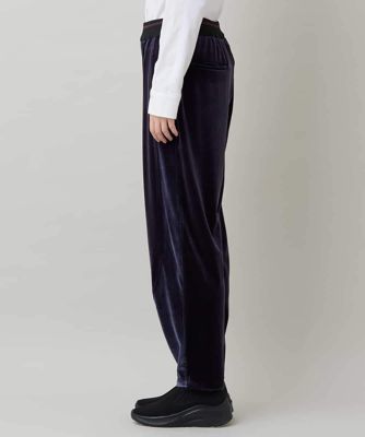 [OVERCOAT] LOOK着用 21AW ベルベット イージーベロアパンツ OVERCOAT] LOOK着用 21AW ベルベット イージーベロアパンツ