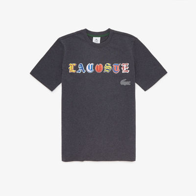 ＜LACOSTE＞ＬＡＣＯＳＴＥ　Ｌ！ＶＥ　マルチカラーオールドイングリッシュネームＴシャツ