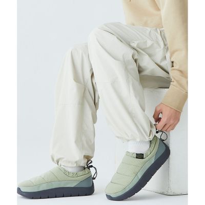 ＜LACOSTE＞メンズ　ＳＥＲＶＥ　ＳＬＩＰＰＥＲ　２２４　２　ＣＭＡ　／　中綿キルティング　スリッポン