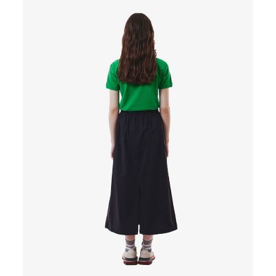 ドローストリング入りスカート