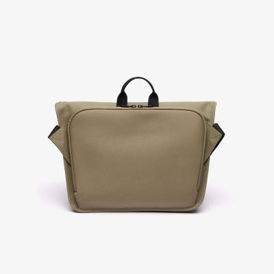 【がっつ商品】LACOSTE ワントーンロールトップバックパック LACOSTE ワントーンロールトップバックパック