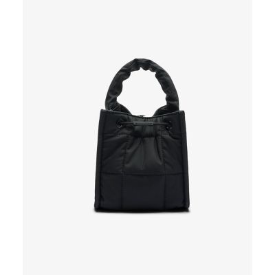 ナイリア キルティングバケットショルダーバッグ 巾着バッグ | LACOSTE