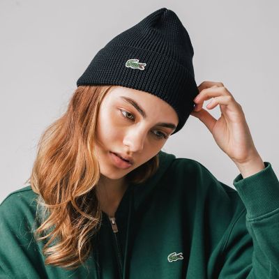 ＜LACOSTE＞ベーシックニットキャップ