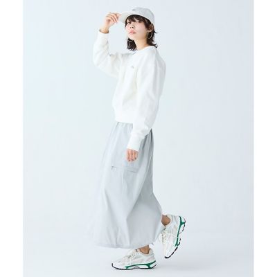 美品✨ラコステ 現行 シーズナルグラフィッククロップドクルーネックスウェット 白 ラコステ LACOSTE クロップドクルーネックスウェット （ホワイト