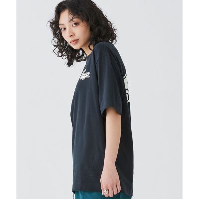 【オンライン限定】ＬＡＣＯＳＴＥ　オーバーサイズ　バック　プリント　Ｔシャツ