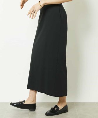 ストレッチポンチストレートスカート