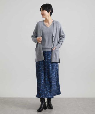 Ｖネックロングウールカーディガン（アンサンブル対応）