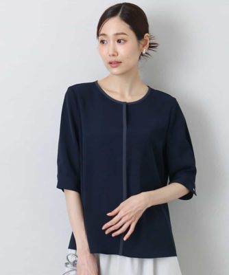 配色パイピングＶネックブラウス／洗える