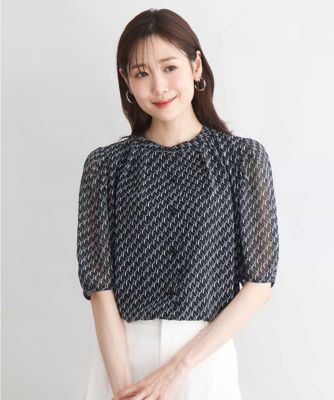 ＜MK MICHEL KLEIN (Women)＞［洗える］幾何柄バンドカラー五分袖ブラウス