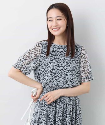 小花柄タックスリーブシフォンブラウス／洗える