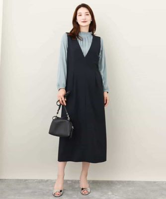 シャーリングネックデザインサテンブラウス／洗える
