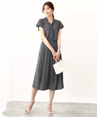 スウィングタイデザイン幾何柄カットソー／洗える