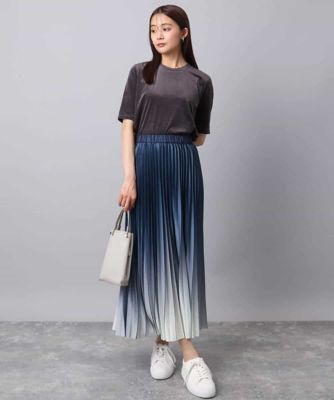 イッセイミヤケ　シンメトリープリーツスカート　Aラインスカート　グラデーション PLEATS PLEASE ISSEY MIYAKE/プリーツプリーズ イッセイミヤケ