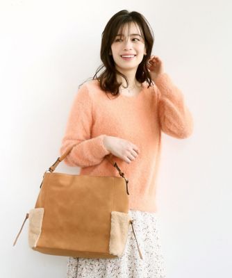 ＜MK MICHEL KLEIN BAG (Women)＞［抗菌／Ａ４収納可］ファーポケットデザインショルダーバッグ