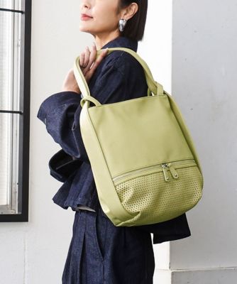 ＜MK MICHEL KLEIN BAG (Women)＞［２ＷＡＹ］パンチングデザイン変形トートバッグ